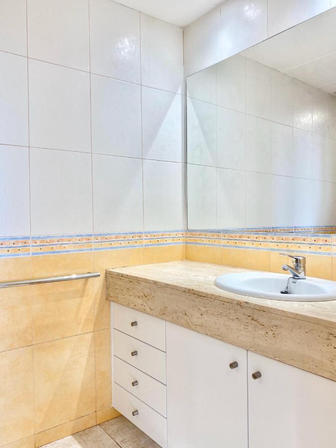 Appartement Devant La *